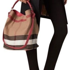 Burberry Ashby medium bucket tote bag